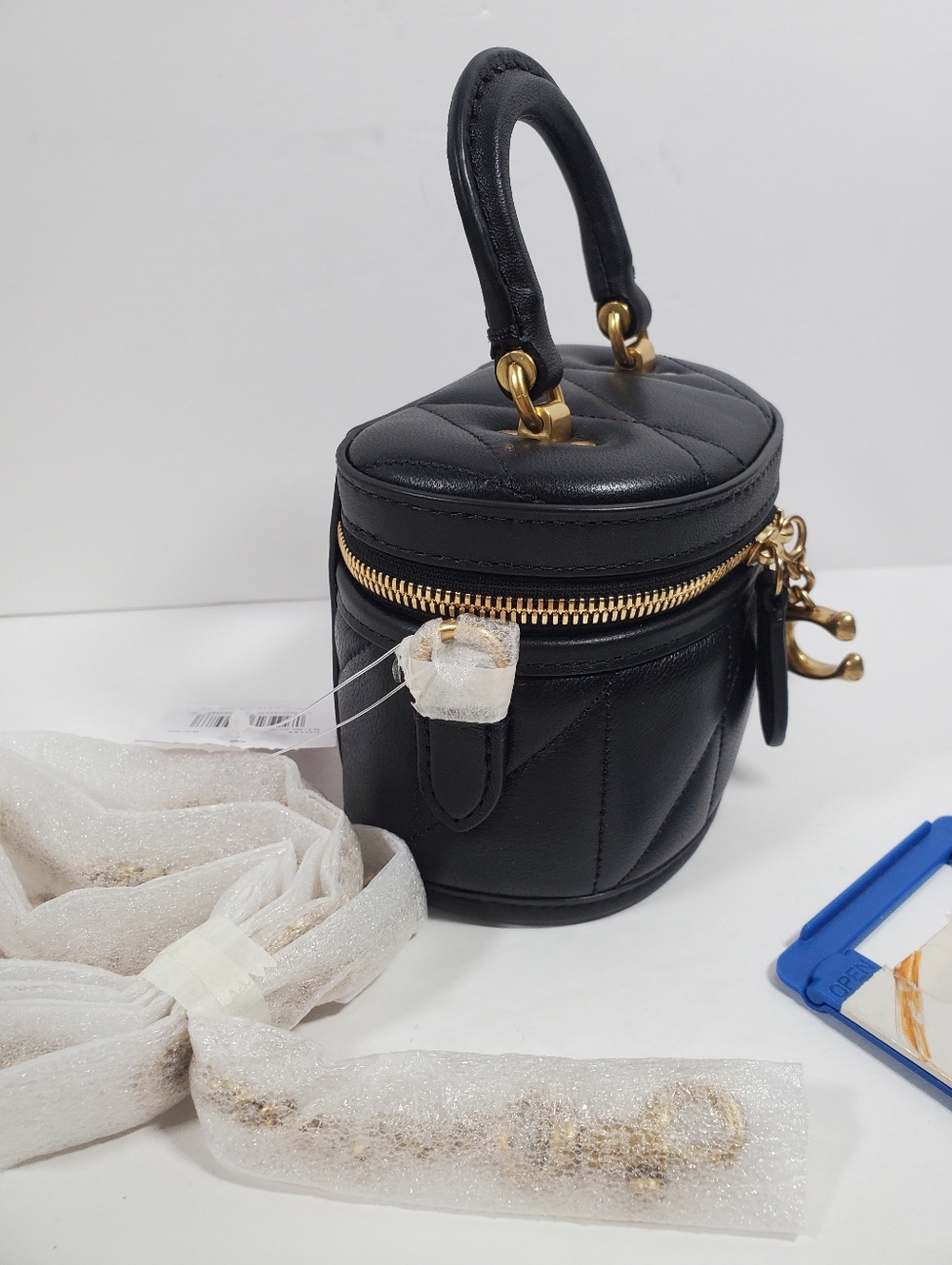 Coach Trail Crossbody Bag 12 With Pillow Quilting in Black NWT - Picture 6 of 7